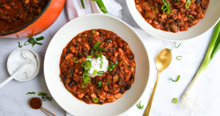 Easy and Healthy Three Bean Chili
