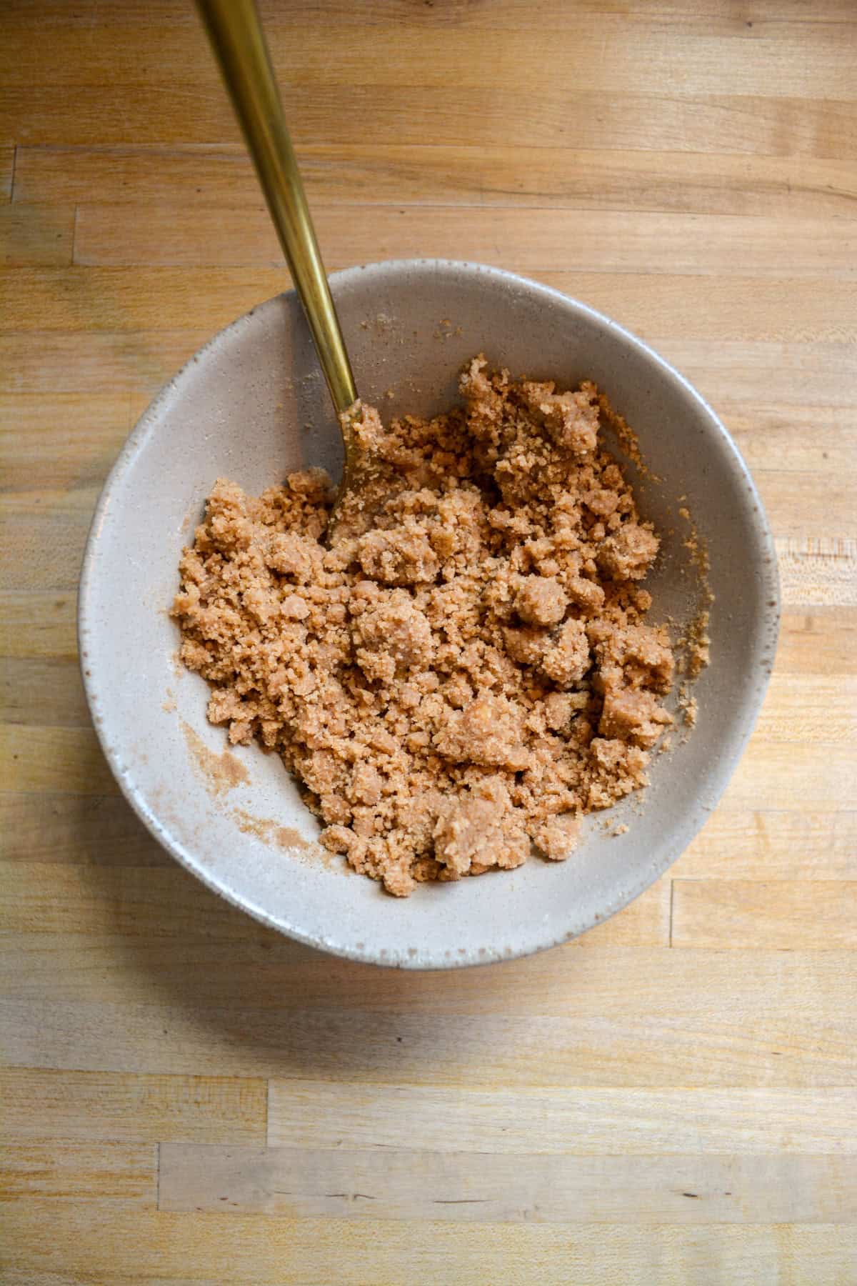 Cinnamon streusel in a bowl.