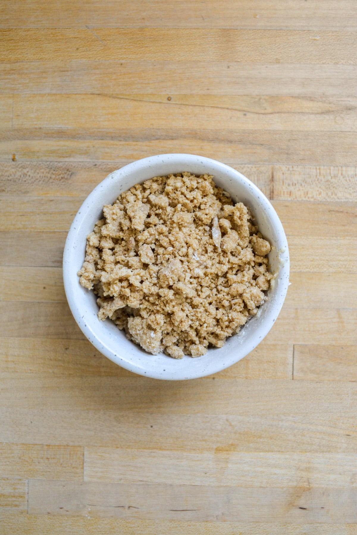 Streusel topping in a small bowl.